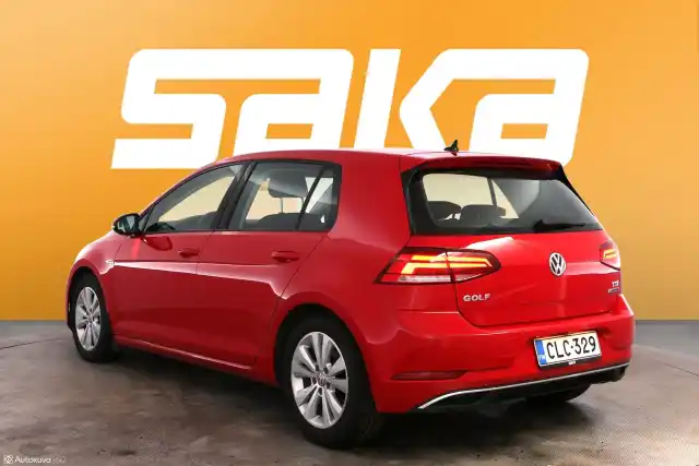 Punainen Viistoperä, Volkswagen Golf – CLC-329