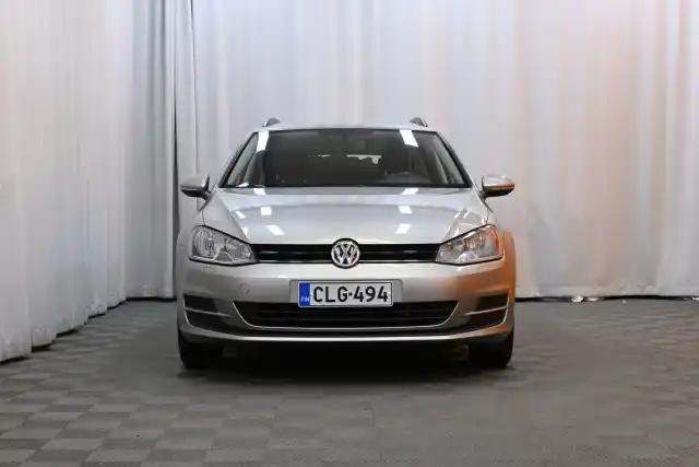 Harmaa Farmari, Volkswagen Golf – CLG-494