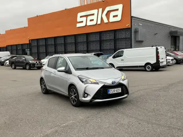 Hopea Viistoperä, Toyota Yaris – CLK-421