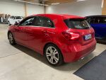 Punainen Viistoperä, Mercedes-Benz A – CLN-938, kuva 2