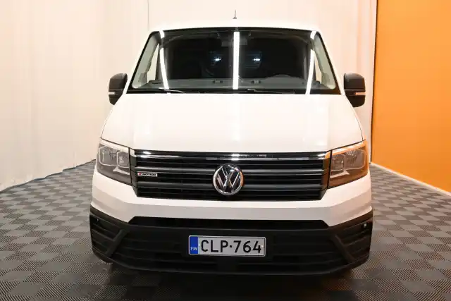 Valkoinen Pakettiauto, Volkswagen Crafter – CLP-764