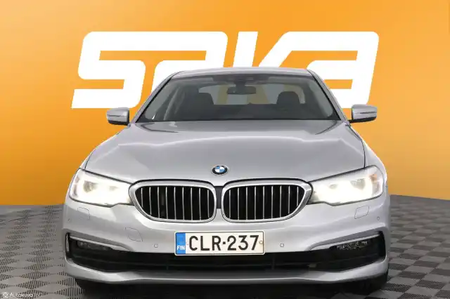 Hopea Sedan, BMW 520 – CLR-237