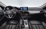 Valkoinen Sedan, BMW 520 – CLR-258, kuva 9