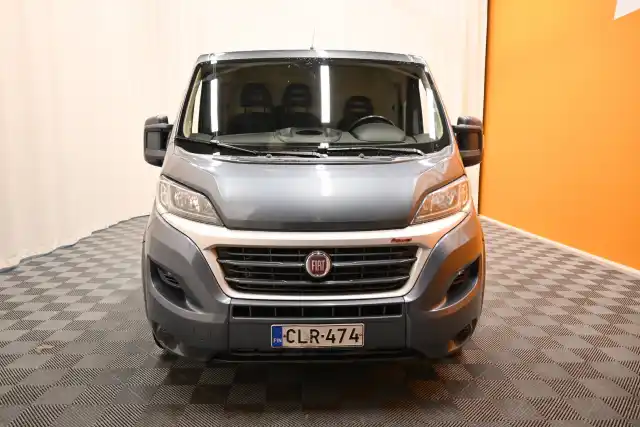 Harmaa Pakettiauto, Fiat Ducato – CLR-474