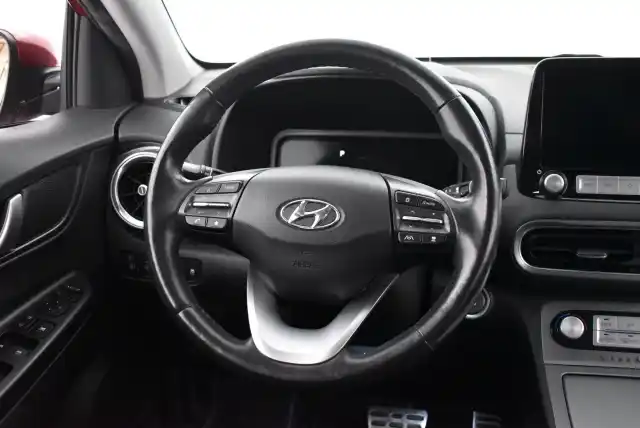 Harmaa Maastoauto, Hyundai KONA – CLR-815