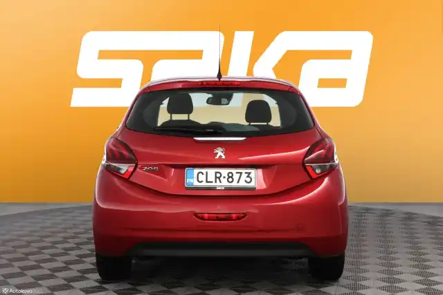 Punainen Viistoperä, Peugeot 208 – CLR-873