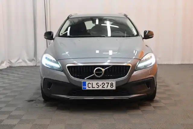 Harmaa Viistoperä, Volvo V40 Cross Country – CLS-278