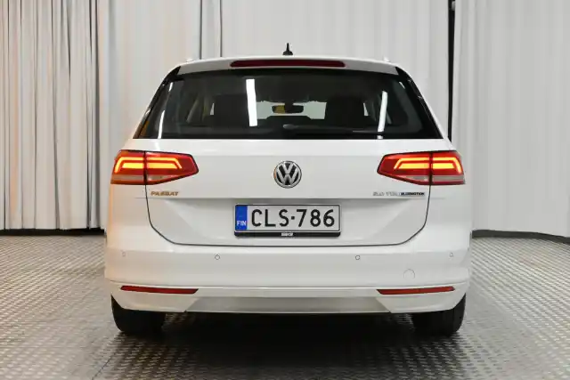 Valkoinen Farmari, Volkswagen Passat – CLS-786