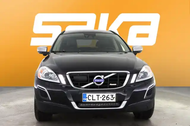 Musta Maastoauto, Volvo XC60 – CLT-263