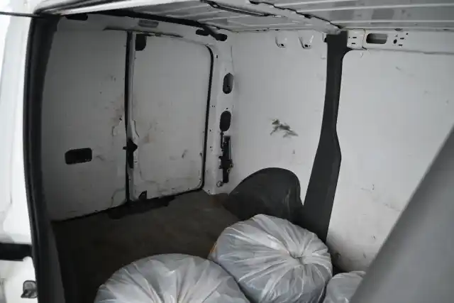 Valkoinen Pakettiauto, Citroen Jumpy – CLV-116