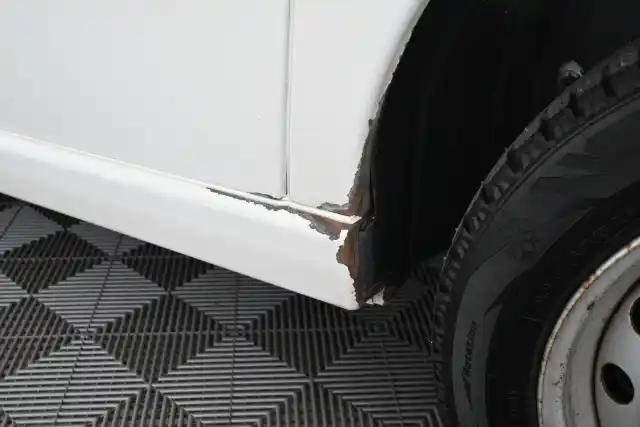 Valkoinen Pakettiauto, Citroen Jumpy – CLV-116