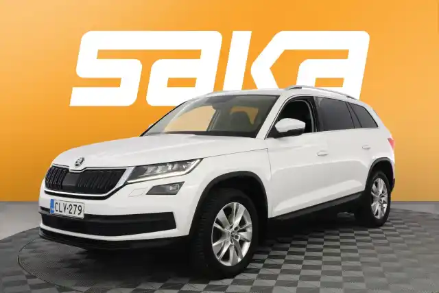 Valkoinen Maastoauto, Skoda Kodiaq – CLV-279