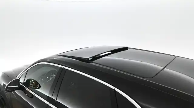 Musta Maastoauto, Porsche Cayenne – CLX-783