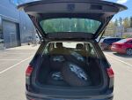 Musta Maastoauto, Volkswagen Tiguan – CLY-349, kuva 5