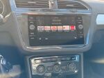 Musta Maastoauto, Volkswagen Tiguan – CLY-349, kuva 7