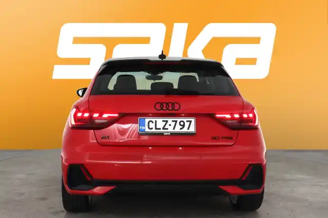 Punainen Viistoperä, Audi A1 – CLZ-797