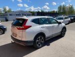 Valkoinen Maastoauto, Honda CR-V – CMC-140, kuva 2