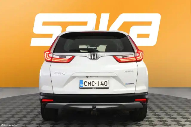 Valkoinen Maastoauto, Honda CR-V – CMC-140