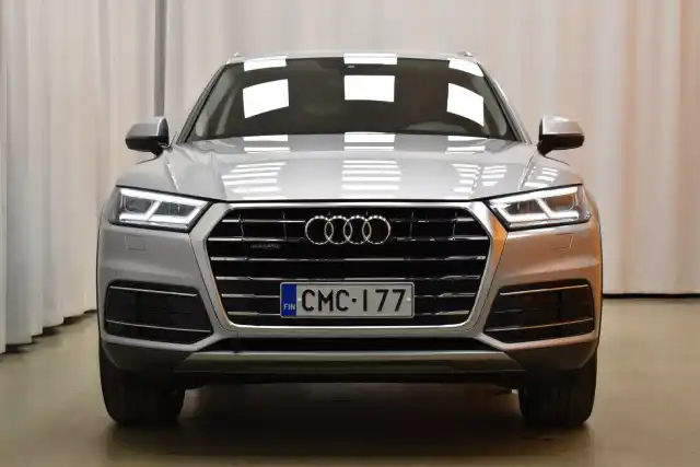 Hopea Maastoauto, Audi Q5 – CMC-177