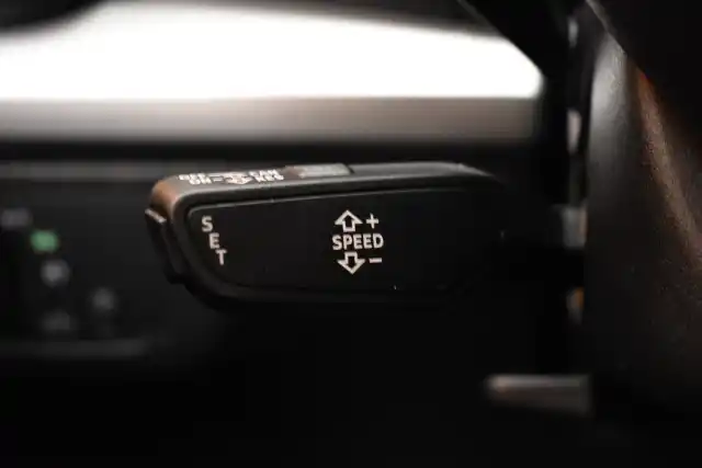 Hopea Maastoauto, Audi Q5 – CMC-177