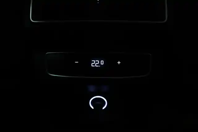Hopea Maastoauto, Audi Q5 – CMC-177