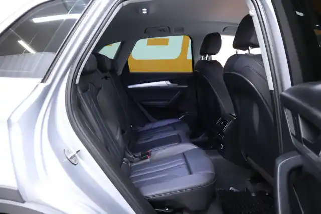 Hopea Maastoauto, Audi Q5 – CMC-177