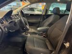 Musta Viistoperä, Skoda Rapid – CMF-389, kuva 3