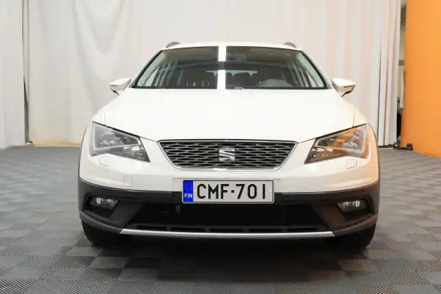 Valkoinen Farmari, Seat Leon X-Perience – CMF-701