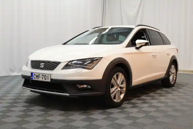 Valkoinen Farmari, Seat Leon X-Perience – CMF-701