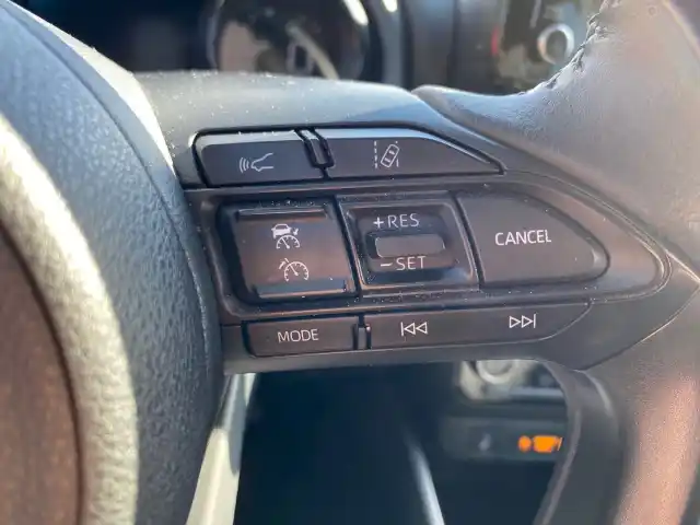 Musta Viistoperä, Mazda Mazda2 Hybrid – CMG-356