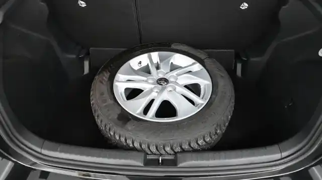 Musta Viistoperä, Mazda 2 – CMG-356