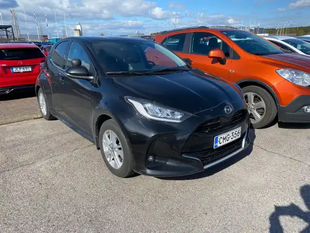 Musta Viistoperä, Mazda Mazda2 Hybrid – CMG-356