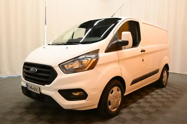 Valkoinen Pakettiauto, Ford Transit Custom – CMG-691