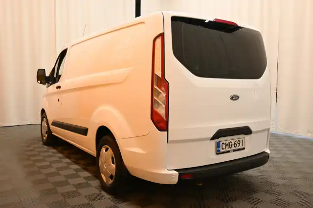 Valkoinen Pakettiauto, Ford Transit Custom – CMG-691
