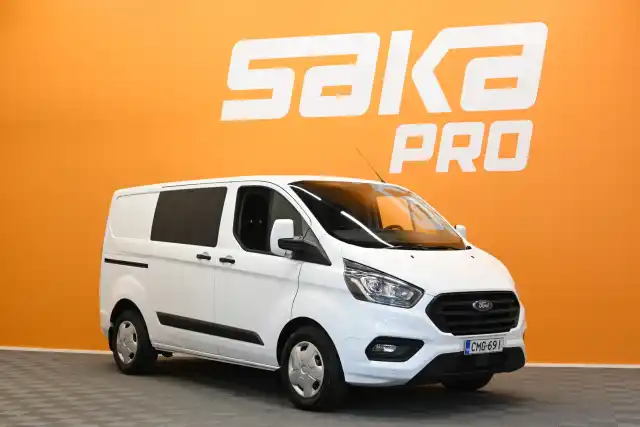 Valkoinen Pakettiauto, Ford Transit Custom – CMG-691