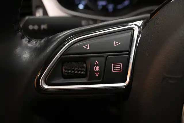 Musta Farmari, Audi A6 – CMH-892