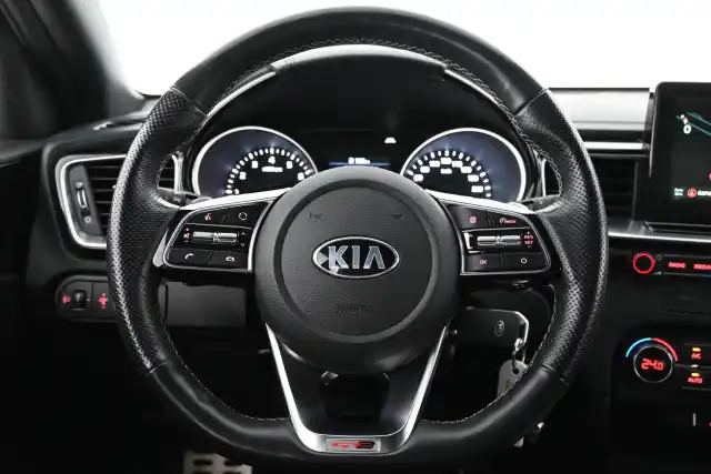 Hopea Farmari, Kia ProCeed – CMI-615