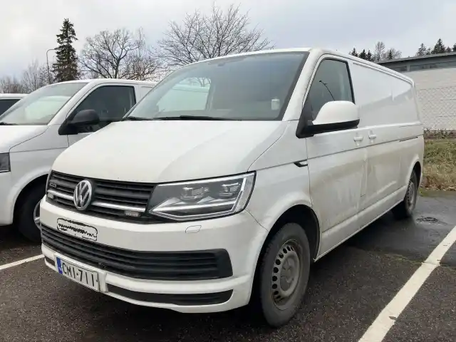 Valkoinen Pakettiauto, Volkswagen Transporter – CMI-711