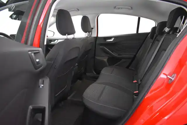 Punainen Viistoperä, Ford Focus – CMI-776