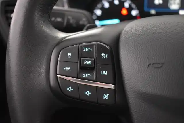 Punainen Viistoperä, Ford Focus – CMI-776