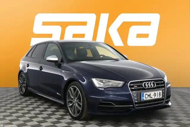 Sininen Viistoperä, Audi S3 – CML-918