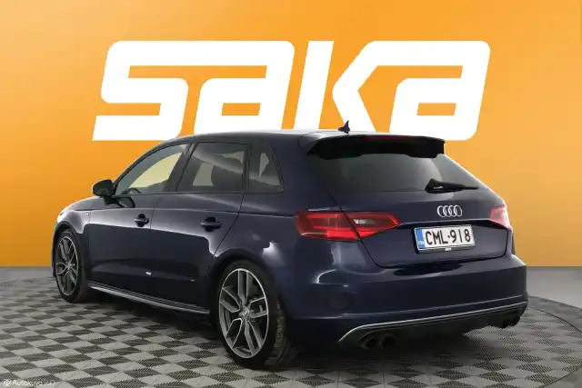 Sininen Viistoperä, Audi S3 – CML-918