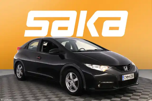 Musta Viistoperä, Honda Civic – CMM-638