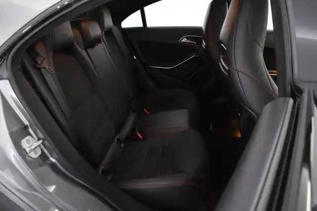 Harmaa Coupe, Mercedes-Benz CLA – CMN-786