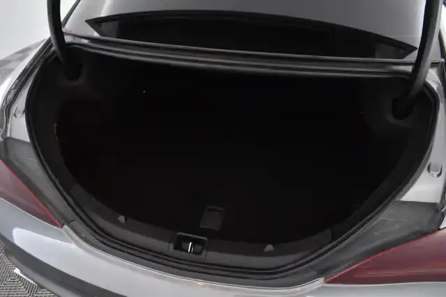 Harmaa Coupe, Mercedes-Benz CLA – CMN-786