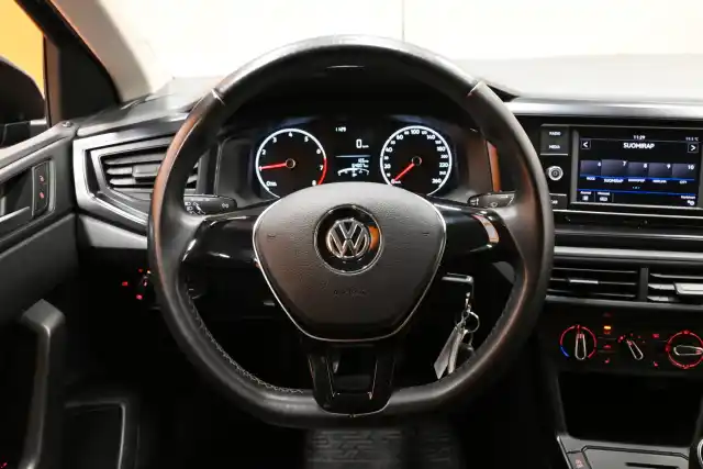 Musta Viistoperä, Volkswagen Polo – CMO-285