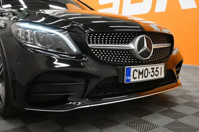 Musta Farmari, Mercedes-Benz C – CMO-351