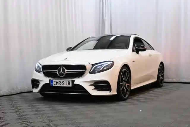 Valkoinen Coupe, Mercedes-Benz E 53 AMG – CMR-218