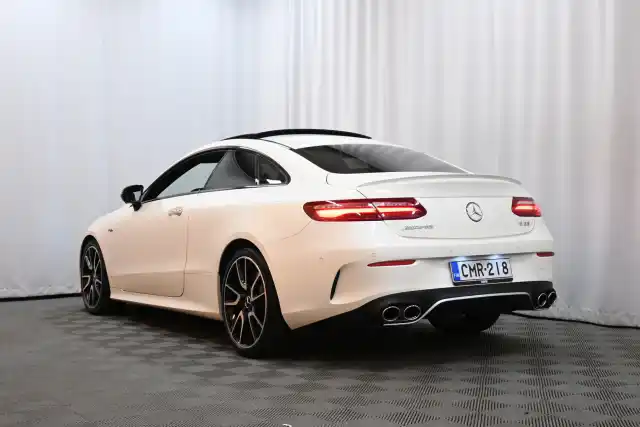 Valkoinen Coupe, Mercedes-Benz E 53 AMG – CMR-218