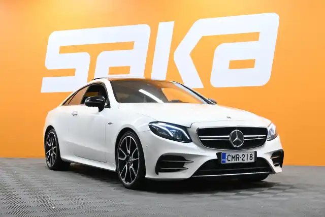 Valkoinen Coupe, Mercedes-Benz E 53 AMG – CMR-218